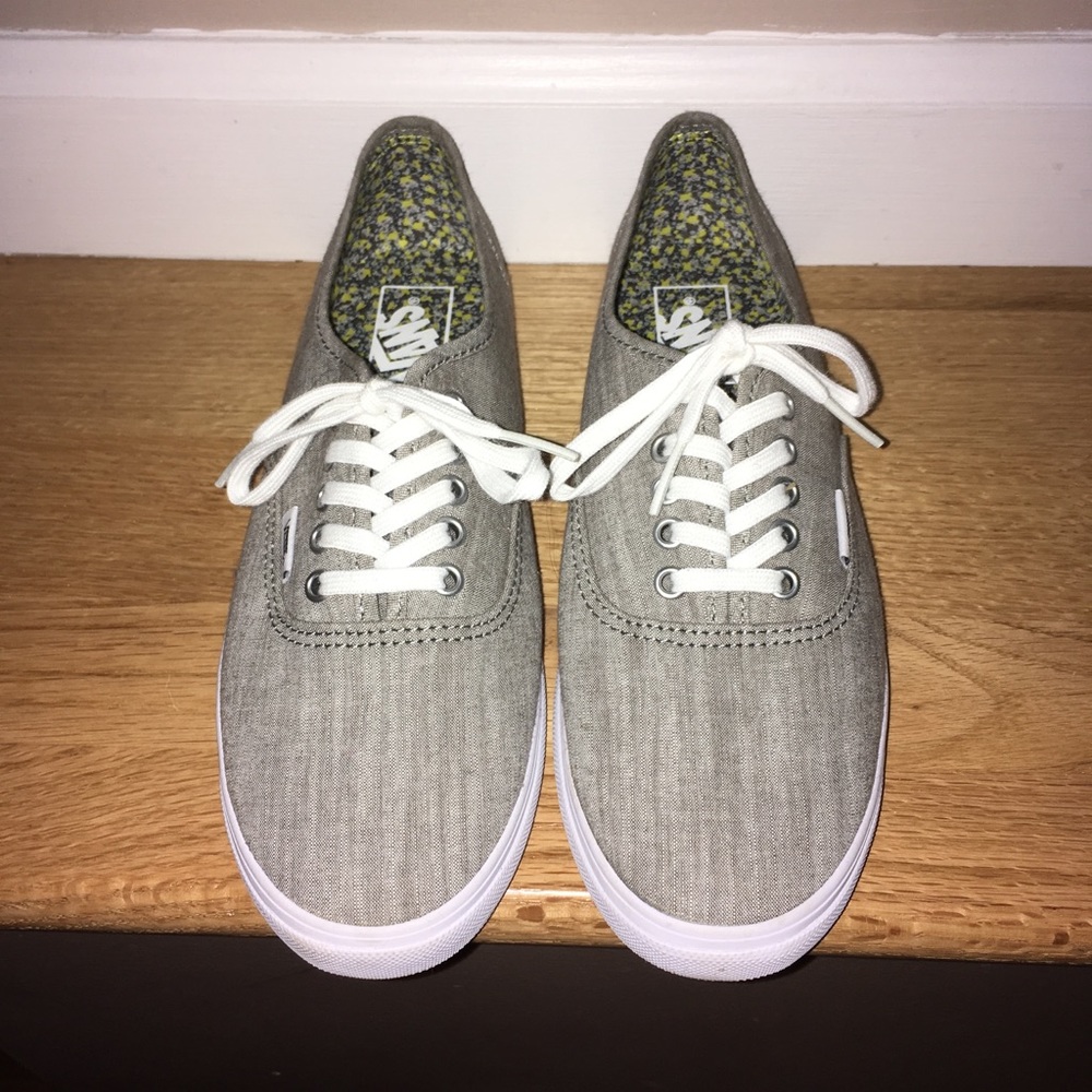 Vans Lo-Pro Authentics